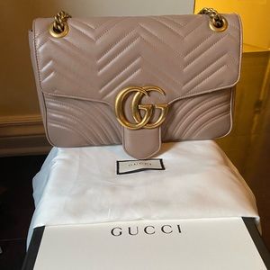 gucci marmont medium nude